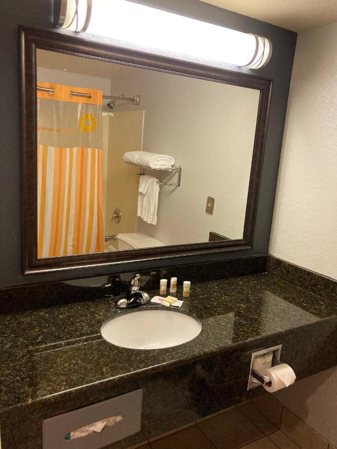 La Quinta By Wyndham Davis Hotel Luaran gambar
