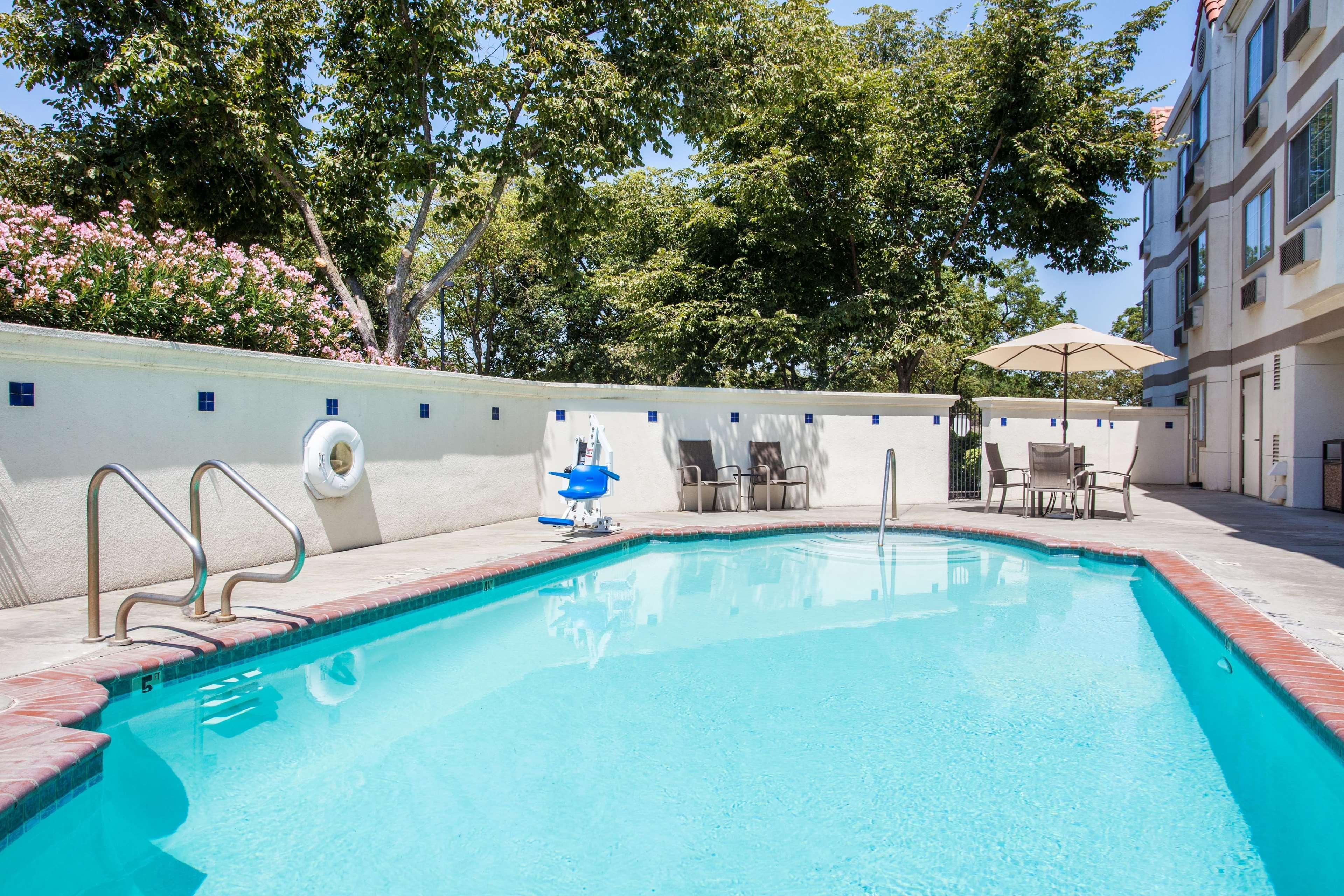 La Quinta By Wyndham Davis Hotel Luaran gambar