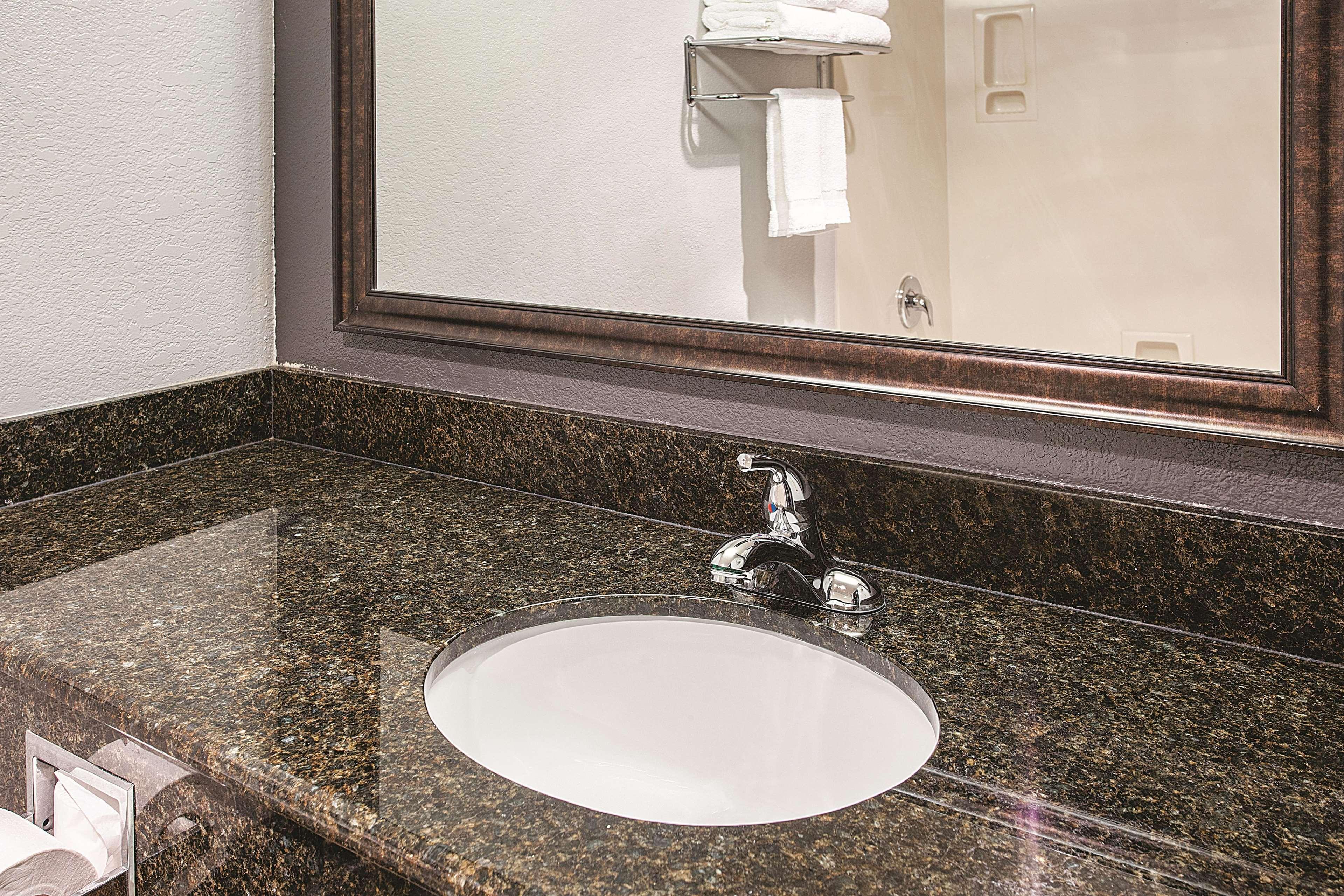 La Quinta By Wyndham Davis Hotel Luaran gambar