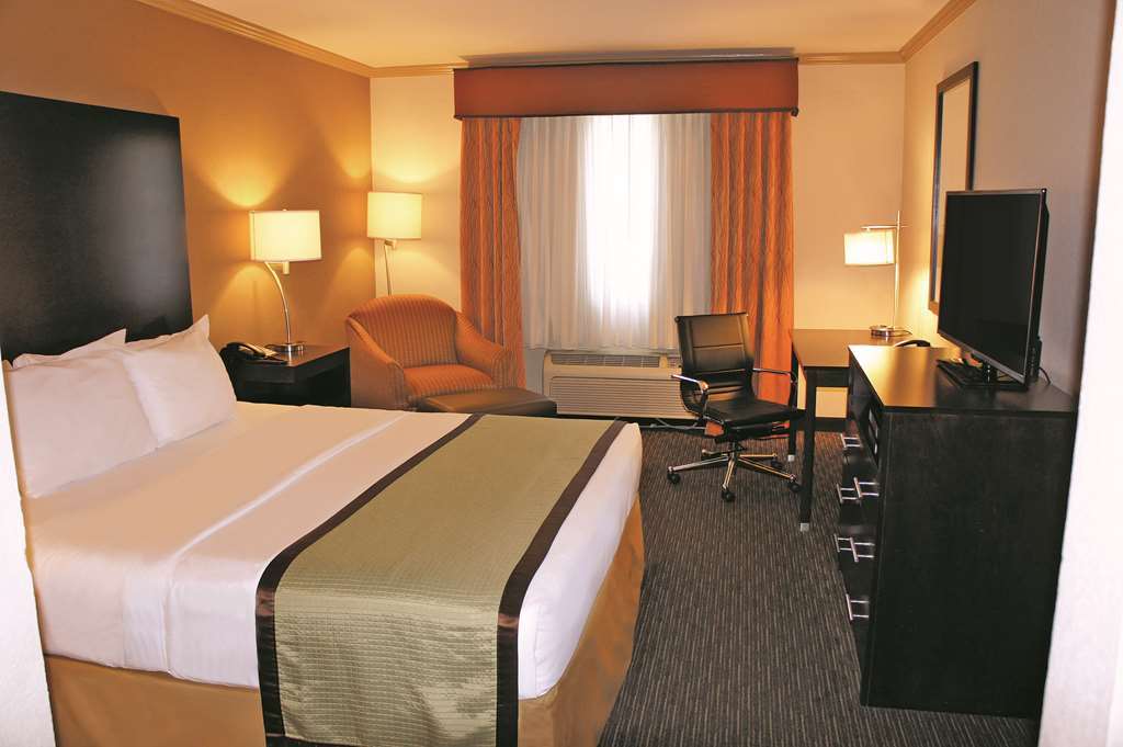 La Quinta By Wyndham Davis Hotel Bilik gambar